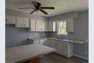 909 E 16th Street, Ashtabula, OH 44004 - Photo 7