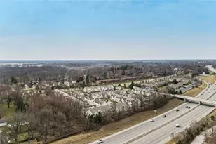 22586 Lenox Dr, Fairview Park, OH 44126 - Photo 35