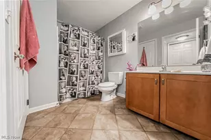22586 Lenox Dr, Fairview Park, OH 44126 - Photo 23