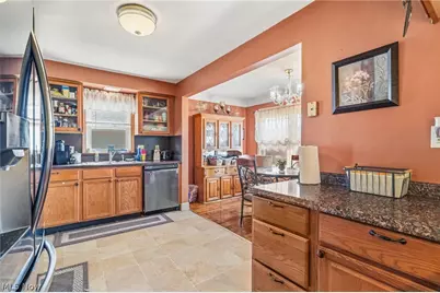 12023 Maple Leaf Drive, Garfield Heights, OH 44125 - Photo 17