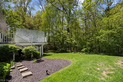 435 Country Walk, Amherst, OH 44001 - Photo 35