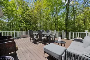 435 Country Walk, Amherst, OH 44001 - Photo 33
