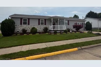 601 McKenna Drive, Williamstown, WV 26187 - Photo 3