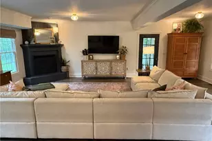 2270 Grenchen Dr, Millersburg, OH 44654 - Photo 7