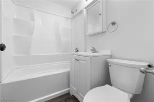 1514 37th St NW, Canton, OH 44709 - Photo 13
