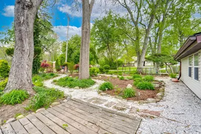 4944 Coleman Drive, New Franklin, OH 44319 - Photo 9
