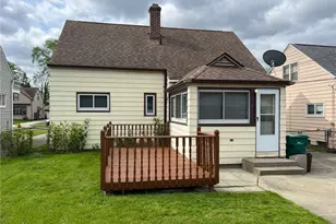 19313 Longview Ave, Maple Heights, OH 44137 - Photo 21