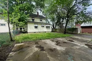 610 Wertz Ave SW, Canton, OH 44710 - Photo 7