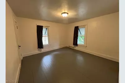 610 Wertz Avenue SW, Canton, OH 44710 - Photo 9