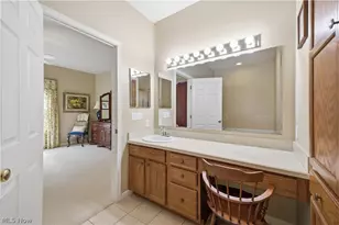 27 D Hunters Woods Dr, Canfield, OH 44406 - Photo 21