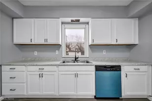 2153 W 106th St, Loveland, OH 44102 - Photo 15