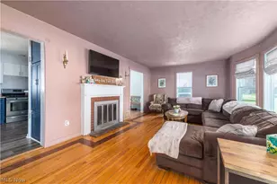 159 Inwood Blvd, Avon Lake, OH 44012 - Photo 5