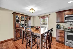 14194 Pine Lakes Dr, Strongsville, OH 44136 - Photo 7