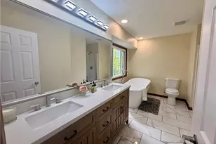32169 Hickory Ln, Avon Lake, OH 44012 - Photo 5