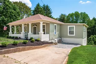 818 Highland Ave, Cambridge, OH 43725 - Photo 5
