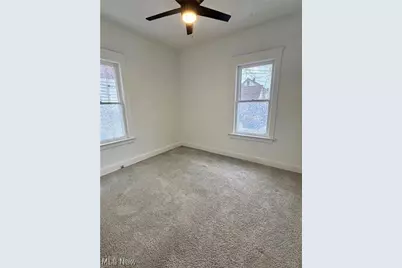 2035 Chesterland Avenue, Oakwood, OH 44107 - Photo 11