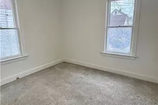 2035 Chesterland Ave, Oakwood, OH 44107 - Photo 11