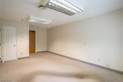 4960 Higbee Avenue NW #102, Canton, OH 44718 - Photo 3
