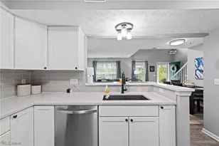 13913 Woodcroft, North Royalton, OH 44133 - Photo 9