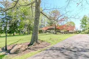 29426 Gates Mills Blvd, Pepper Pike, OH 44124 - Photo 47