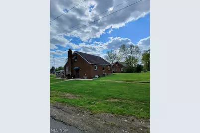 2156 McGuffey Road, Youngstown, OH 44505 - Photo 3
