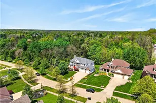 9336 W Hampton Dr, North Royalton, OH 44133 - Photo 5