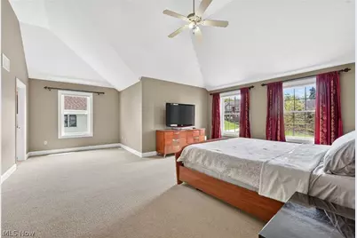9336 W Hampton Drive, North Royalton, OH 44133 - Photo 25
