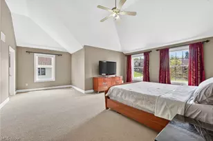 9336 W Hampton Dr, North Royalton, OH 44133 - Photo 25