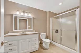 9336 W Hampton Dr, North Royalton, OH 44133 - Photo 33