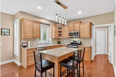 9336 W Hampton Drive, North Royalton, OH 44133 - Photo 17