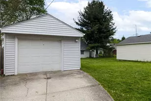 1234 W Miner Rd, Mayfield Heights, OH 44124 - Photo 3