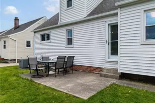 1234 W Miner Rd, Mayfield Heights, OH 44124 - Photo 5