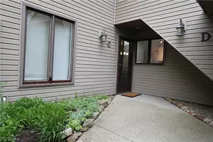 16575 Wren Rd, Chagrin Falls, OH 44023 - Photo 29