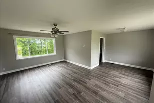 700 Swayne St, Coshocton, OH 43812 - Photo 9