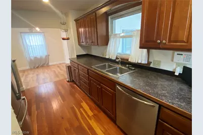 355 E Dresden Avenue, Akron, OH 44301 - Photo 7