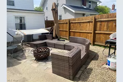 355 E Dresden Avenue, Akron, OH 44301 - Photo 19