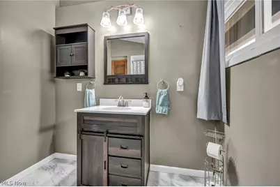 900 Magnolia Avenue, Cuyahoga Falls, OH 44221 - Photo 21