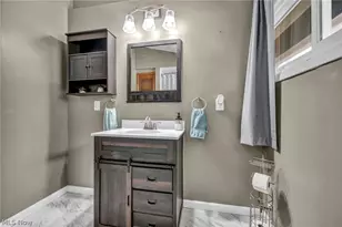 900 Magnolia Ave, Cuyahoga Falls, OH 44221 - Photo 21