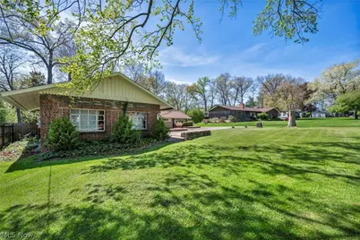 900 Magnolia Avenue, Cuyahoga Falls, OH 44221 - Photo 5