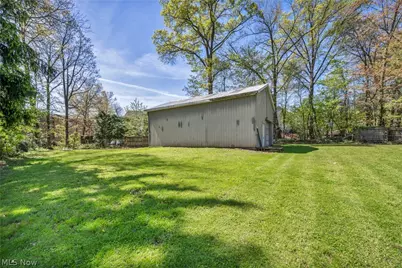 900 Magnolia Avenue, Cuyahoga Falls, OH 44221 - Photo 39
