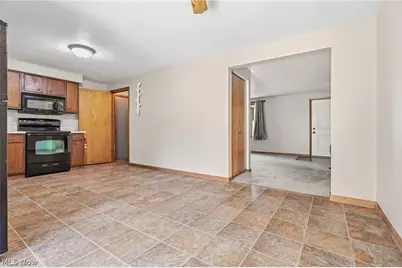 334 Providence Avenue SE, New Philadelphia, OH 44663 - Photo 15
