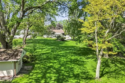 8089 Wesley Drive, Strongsville, OH 44136 - Photo 43