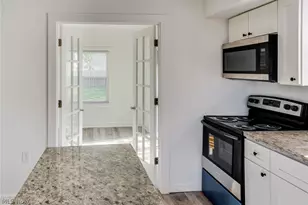 1548 Biltmore Rd, Lyndhurst, OH 44124 - Photo 25