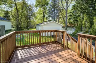 1548 Biltmore Rd, Lyndhurst, OH 44124 - Photo 7