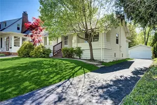 1548 Biltmore Rd, Lyndhurst, OH 44124 - Photo 39