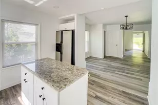 1548 Biltmore Rd, Lyndhurst, OH 44124 - Photo 23