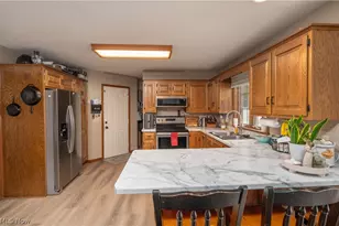 2161 Denise Dr NE, New Philadelphia, OH 44663 - Photo 9