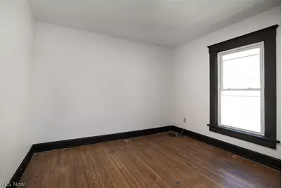 7610 Dearborn Avenue, Loveland, OH 44102 - Photo 13