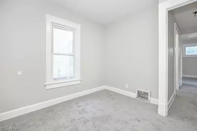 7610 Dearborn Avenue, Loveland, OH 44102 - Photo 25