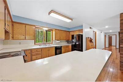 13689 Beard Road, New Springfield, OH 44443 - Photo 23
